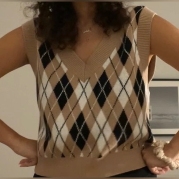 Argyle sweater vest - Picture 3 of 3